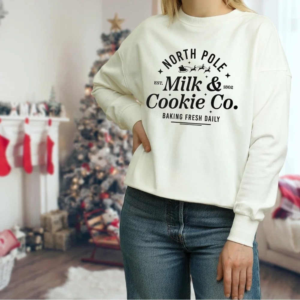 Picturing the Christmas Milk and Cookies Tshirt Sz Various White/Black - Picture 1 of 1